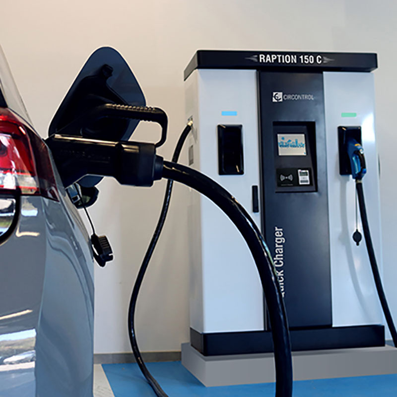 BORNE DE RECHARGE RAPIDE POUR VEHICULES ELECTRIQUES